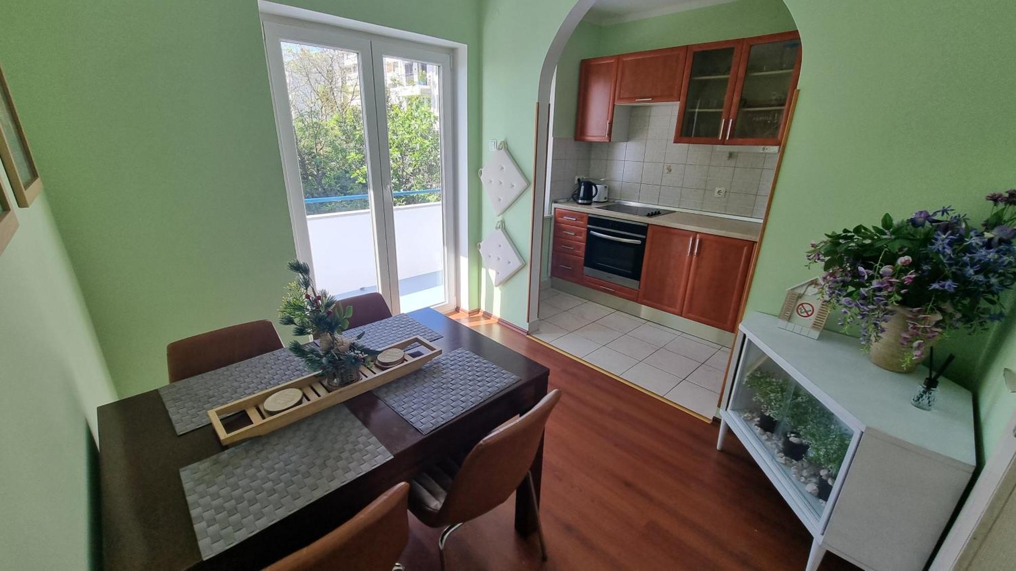 Apartment With Direct Sea View, Free Parking And Close To Beaches And Promenade Ловран Екстер'єр фото